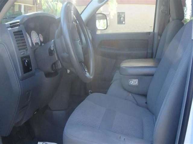 2006 Dodge Ram Pickup 2500 
